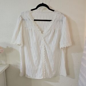 Elegant Lace Trim Blouse